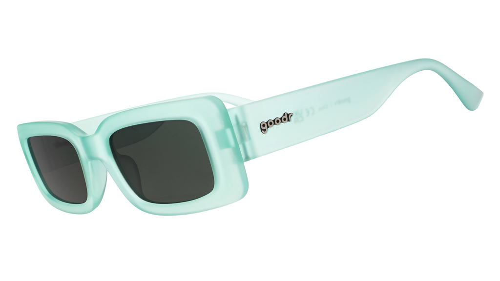 Stays For The Encore - Beach Ready Vacation Sunglasses