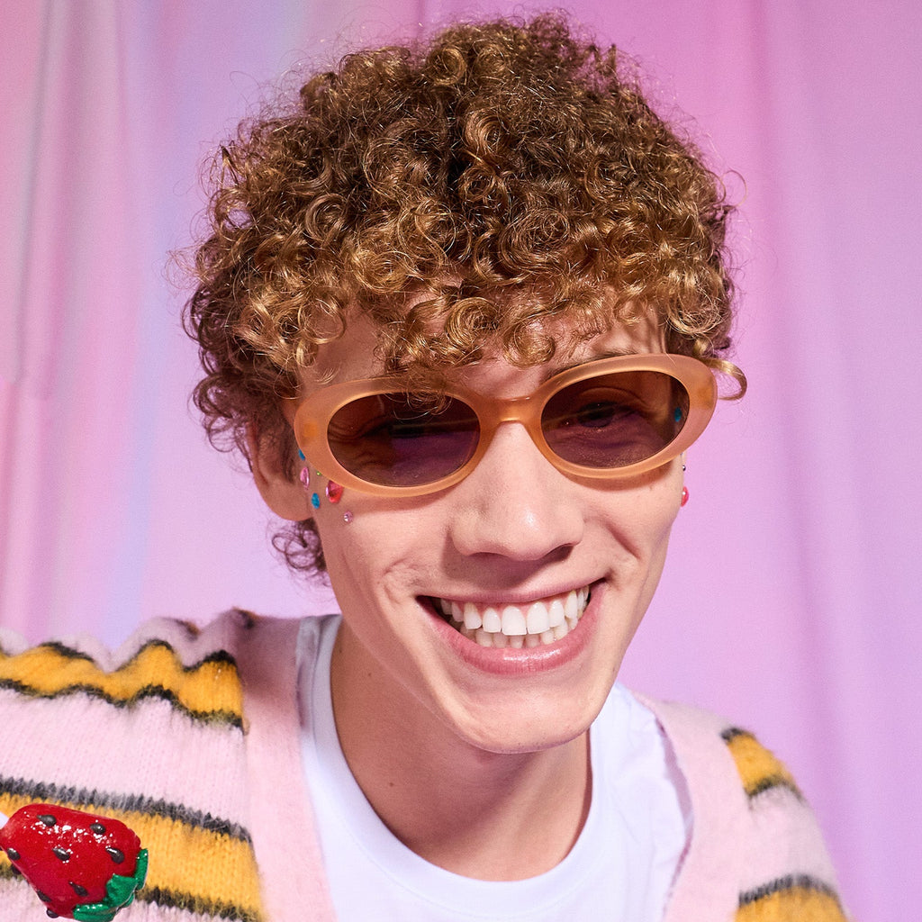 Windowsill Pie Bandit - Simple Shade Sunglasses