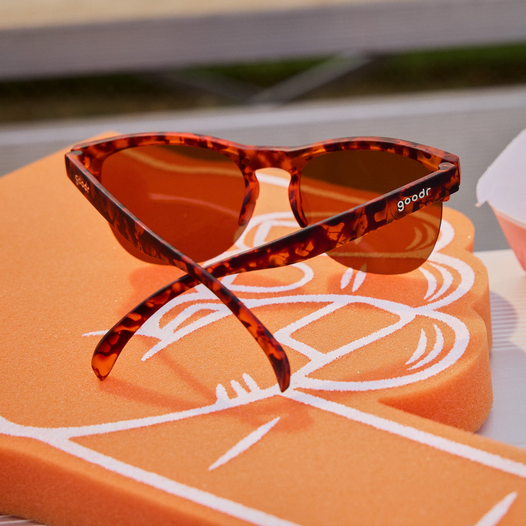 Positively Cosmopolitan - Casual Running Sunglasses