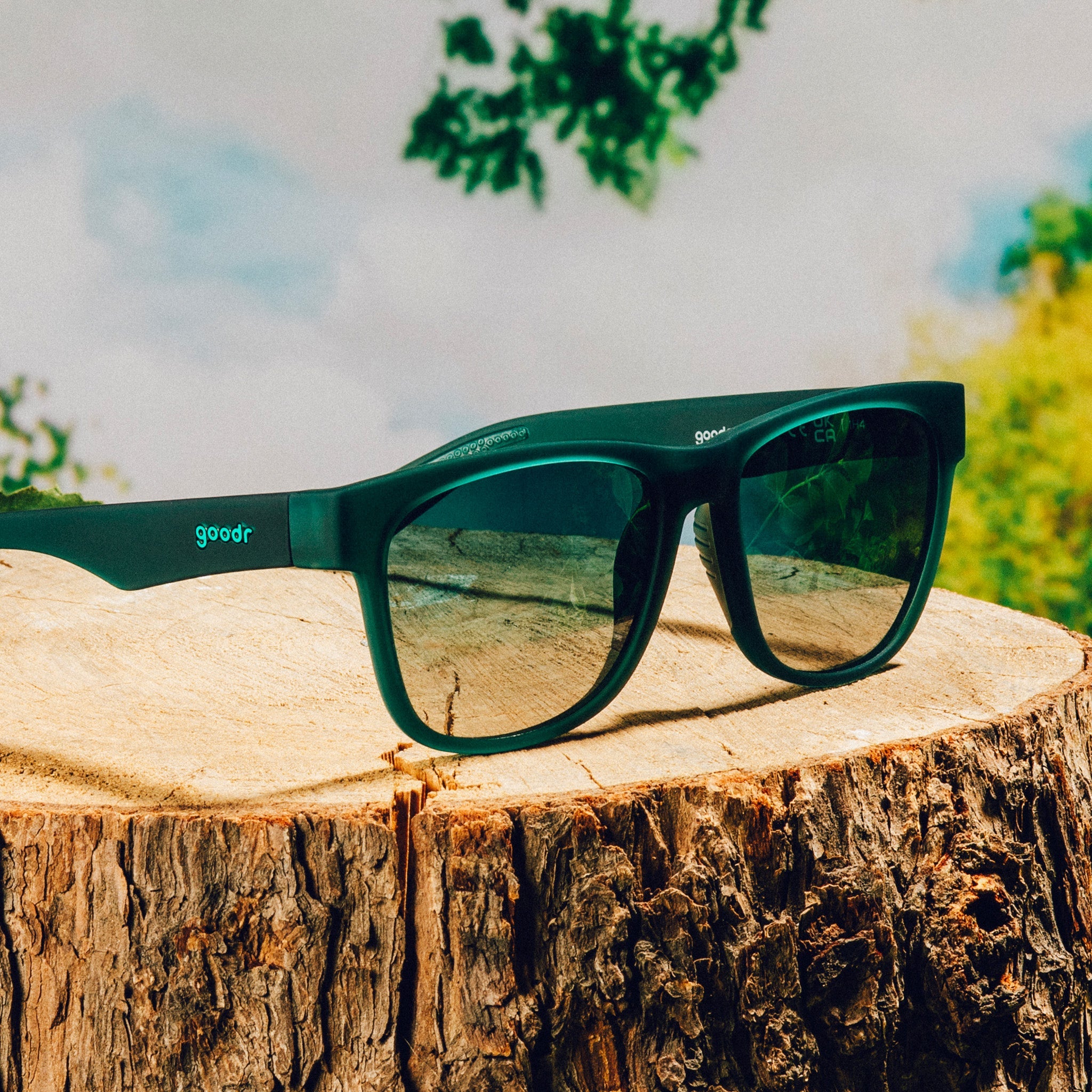 Underwater Thunder Plunder - Daily Active Sunglasses