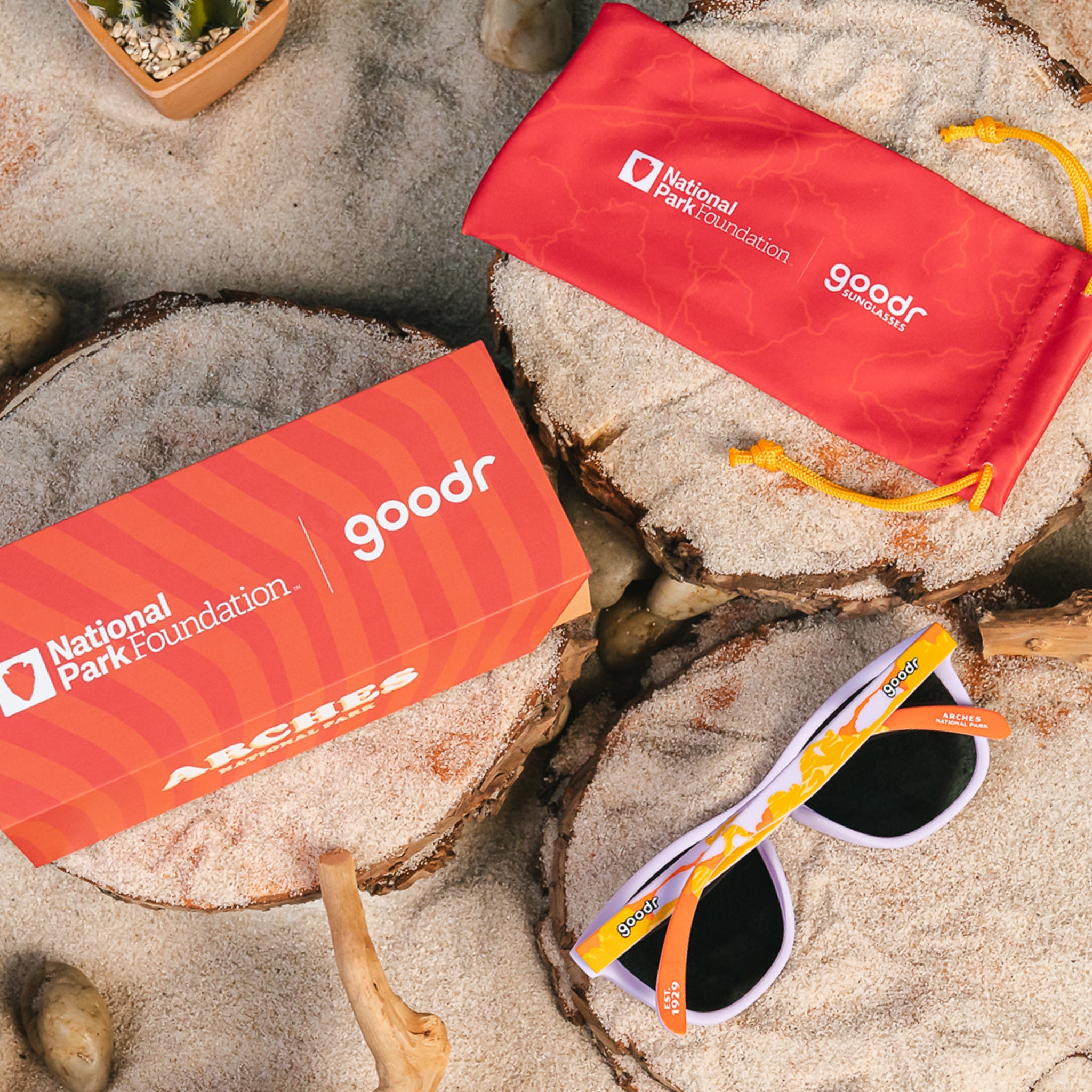 Arches National Park - Simple Running Sunglasses