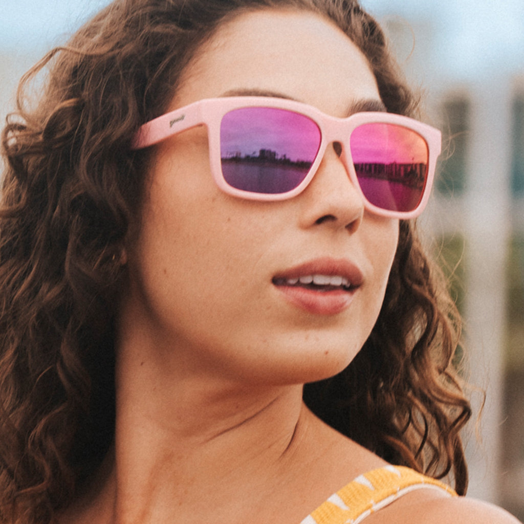 Pool Noodle Battle Hero - Beach Ready Matte Frame Sunglasses